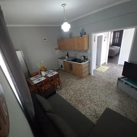 House Erli * Sárti